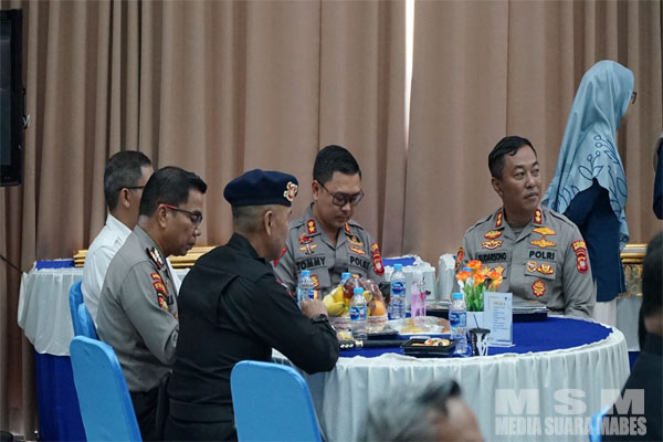 Polres Ketapang Terima Piagam Penghargaan Peringkat 3 Sebagai Satker